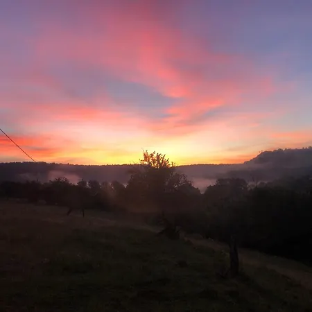 Art En Cele-chambres D'hotes Bed & Breakfast