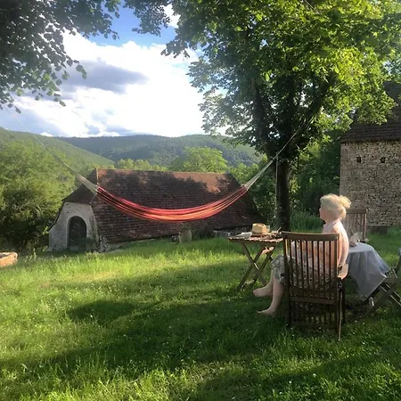 Art En Cele-chambres D'hotes Corn