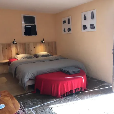 Couette-café Art En Célé-chambres D'hôtes Corn